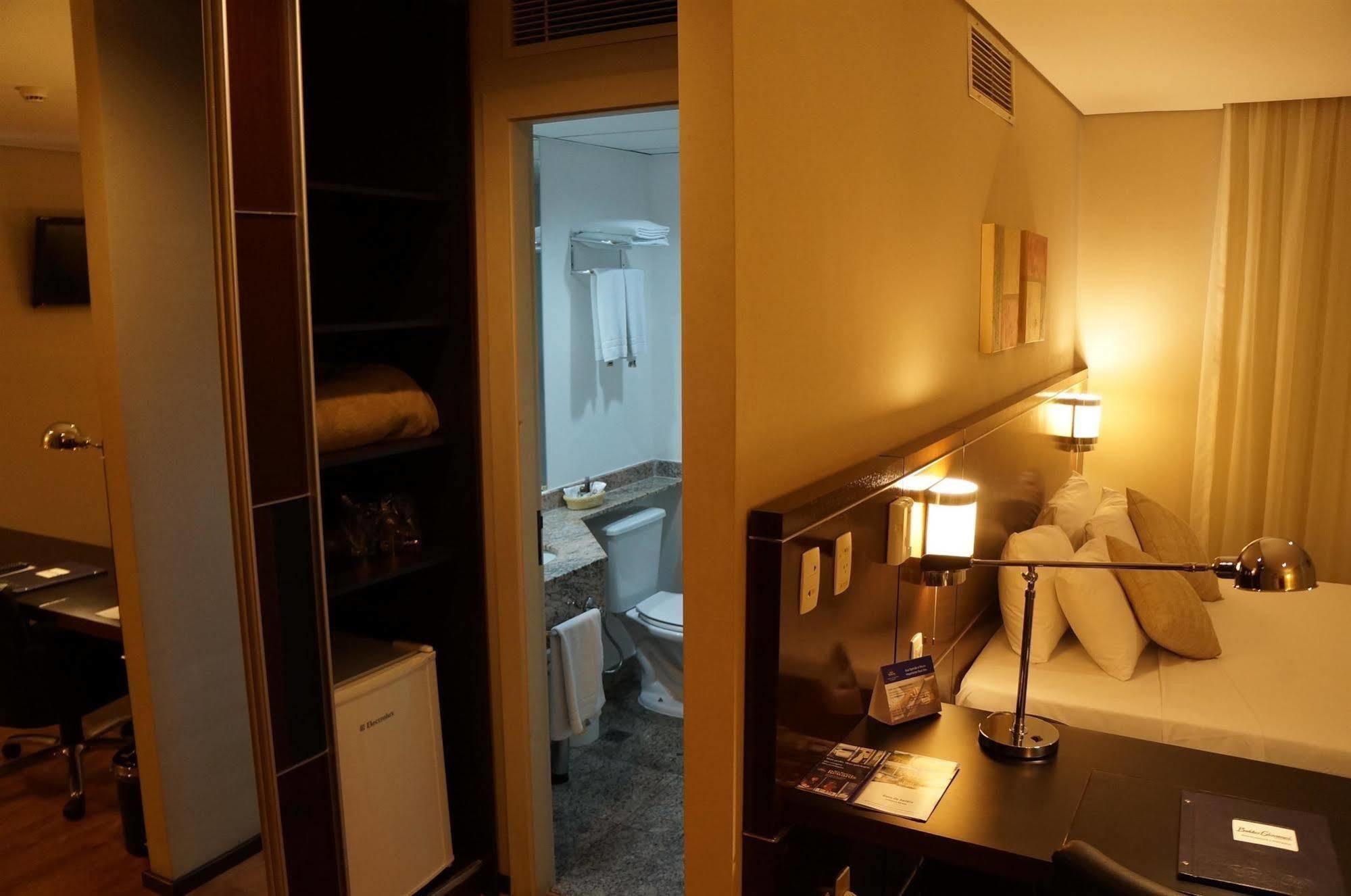 Travel Inn Osasco Zewnętrze zdjęcie