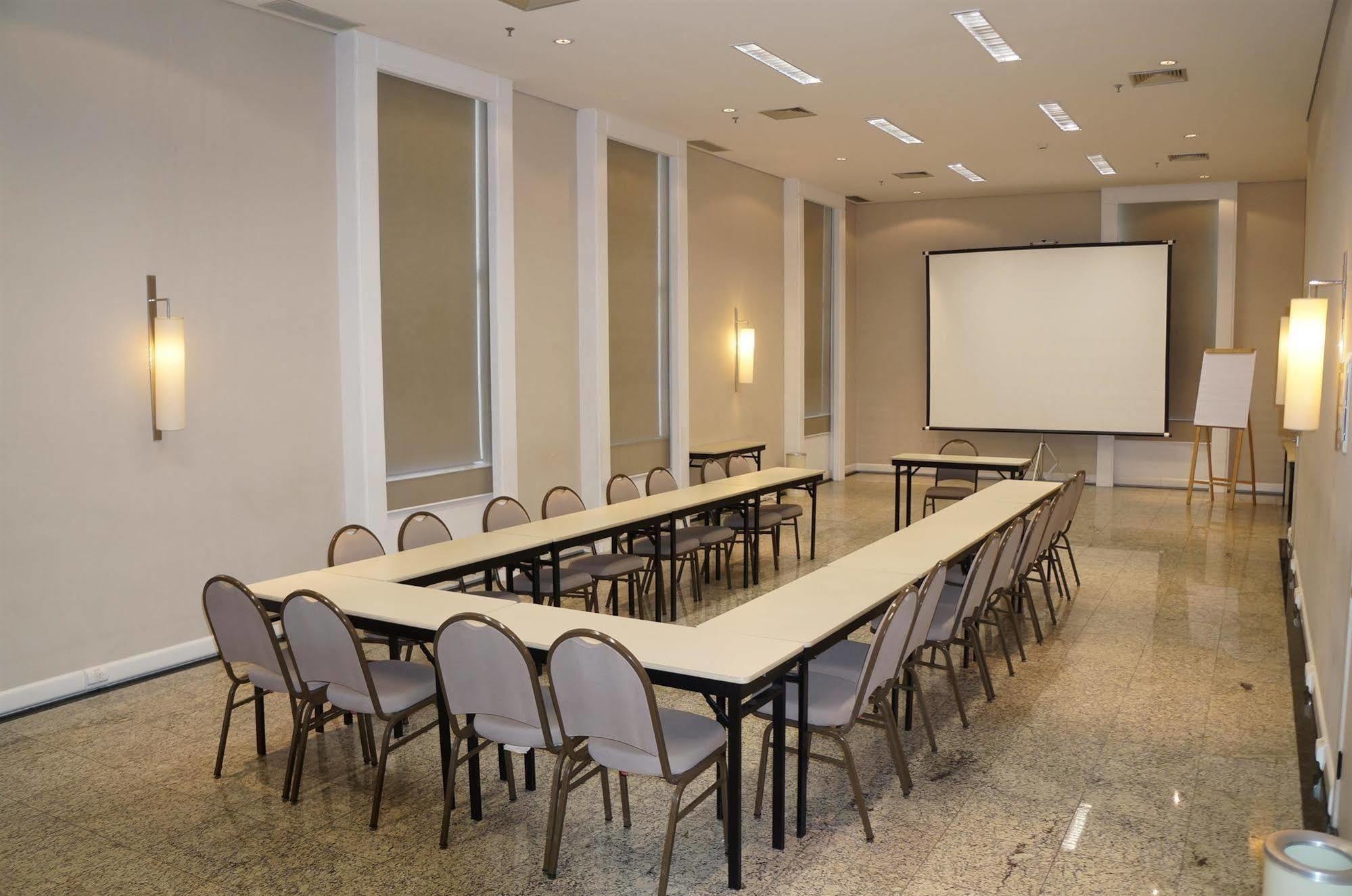 Travel Inn Osasco Zewnętrze zdjęcie